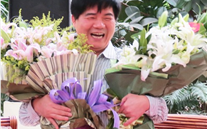 诸侯快讯官网集团张董事长为雷总举办生日宴会